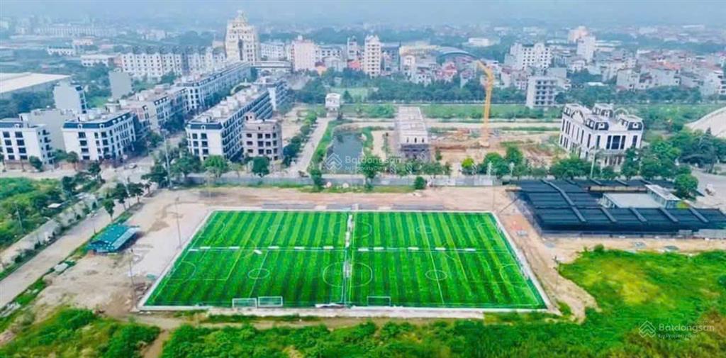 Bán nhanh lô đất hanaka  100m  sổ sẵn  giá tốt chỉ nhỉnh 6 tỷ