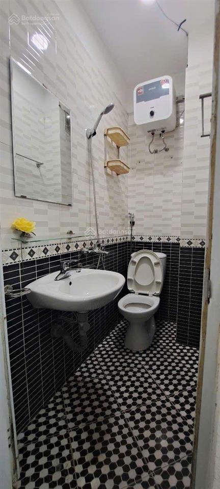 Cần bán chung cư mini phố khương đình 35m2 1pn  full nội thất ,sổ hồng từng căn ,mặt đường ô tô