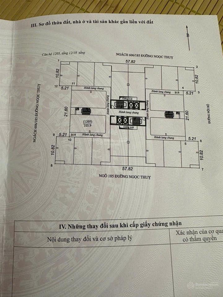 Bán căn chung cư học viện hậu cần  long biên.
dt 102,88m2,3 phòng ngủ, 56tr/m2 bao phí