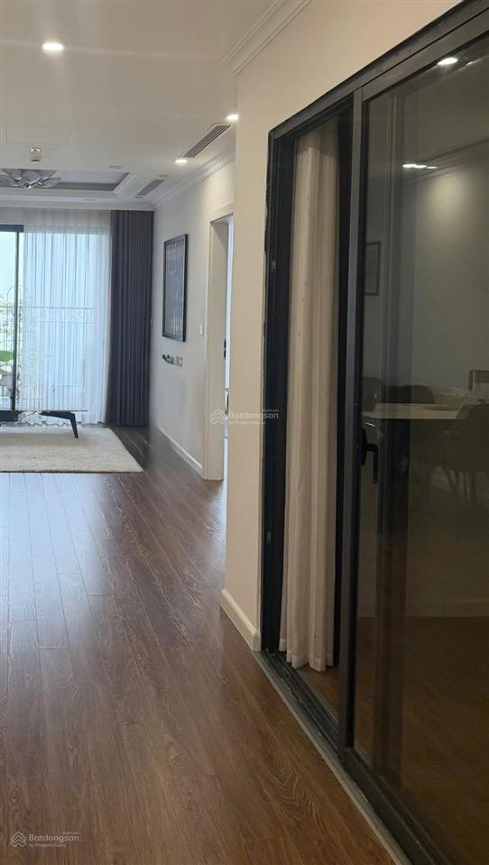 Bán căn chung cư sunshine riverside tây hồ  sổ đỏ chính chủ, 2pn, 1pk, view thoáng, đủ nt, ở ngay