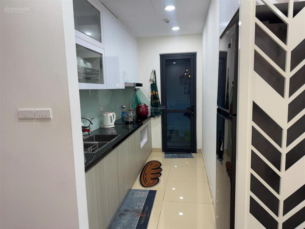 Gia đình cần bán căn hộ 2 ngủ 78m2 goldmark city tòa s3 tầng trung ban công view nội khu giá 5,5 tỷ