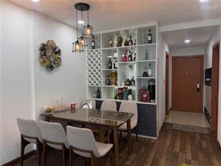Gia đình cần bán căn hộ 2pn, 77m2 goldmark city tòa s3 tầng trung ban công view nội khu, giá 5,1 tỷ