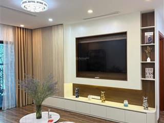 Bán căn hộ 3pn 114m2 goldmark city tầng trung ban công đông bắc view nội khu, giá 7 tỷ, có sổ đỏ