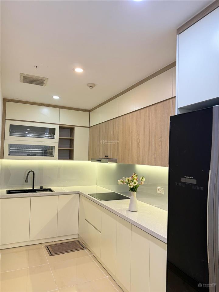 Bán căn hộ 3pn 114m2 goldmark city tầng trung ban công đông bắc view nội khu, giá 7 tỷ, có sổ đỏ