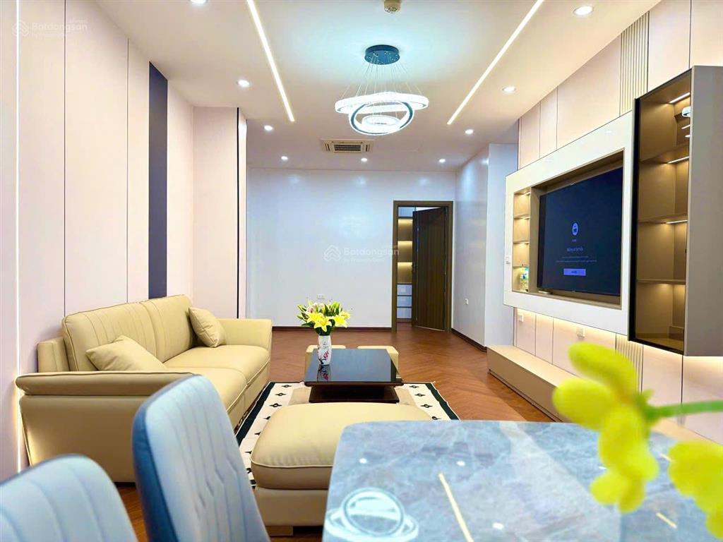 Bán căn 122m2 toà euro window số 27 trần duy hưng, cầu giấy, nhờ ace môi giới bán hộ