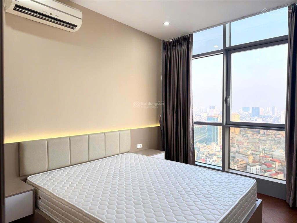 Bán căn 122m2 toà euro window số 27 trần duy hưng, cầu giấy, nhờ ace môi giới bán hộ