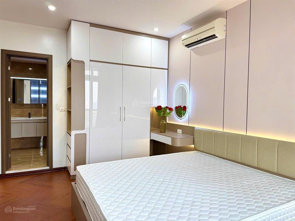 Bán căn 122m2 toà euro window số 27 trần duy hưng, cầu giấy, nhờ ace môi giới bán hộ