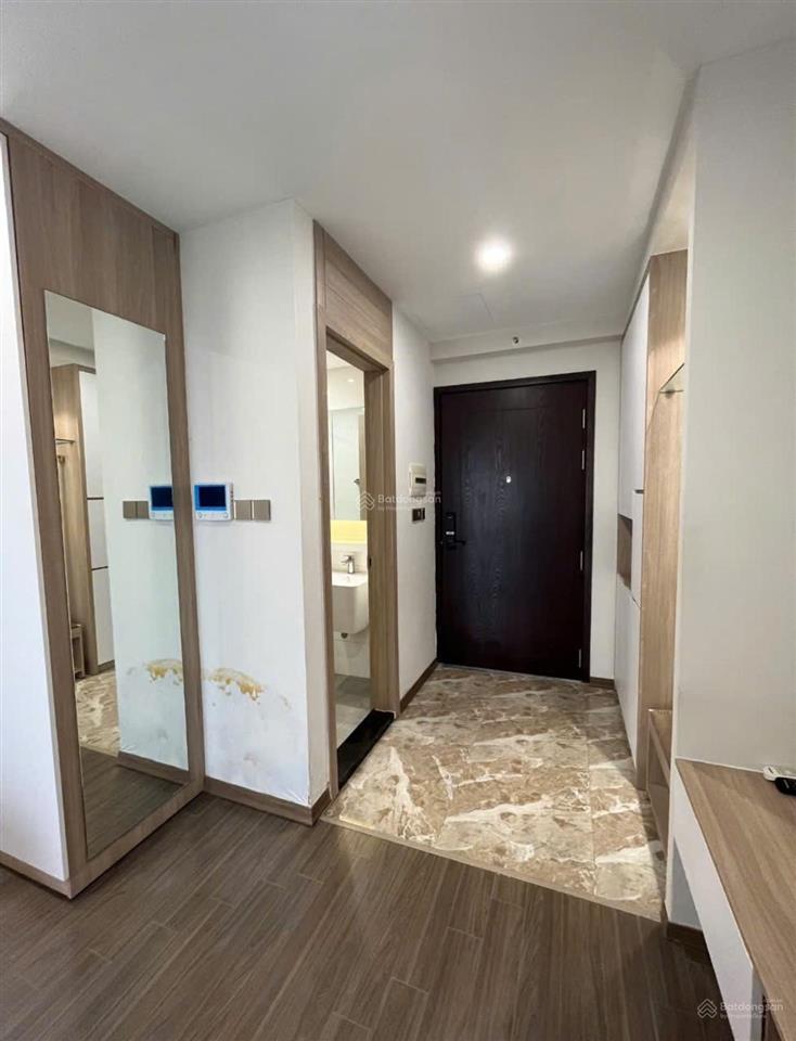 Bán căn 117m2 tòa vinata tower đường khuất duy tiến, cầu giấy, giá 11,2 tỷ.  0983 731 ***