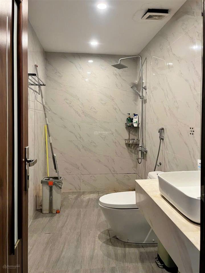 Bán căn 151m2 toà euro window số 27 trần duy hưng, cầu giấy, giá 120tr/m2