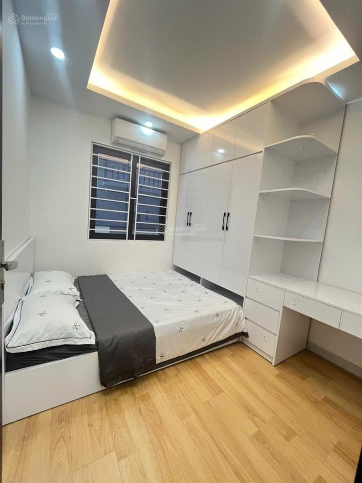 Bán gấp căn hộ ccmn hoàng hoa thám cách đường ô tô 30m, full nội thất