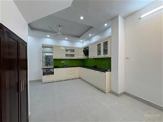 Bán nhà 5 tầng khu phố âu cơ, tây hồ, hà nội