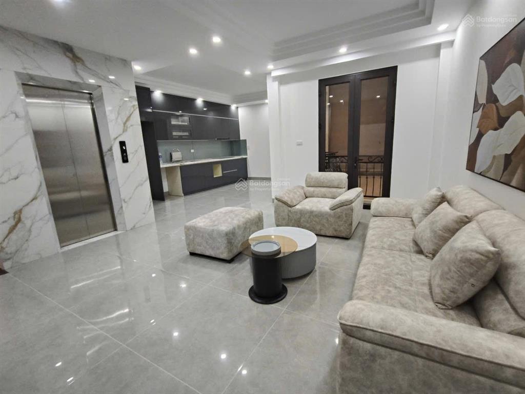 Bán nhà 6 tầng thang máy khu phố an dương vương, tây hồ, hà nội