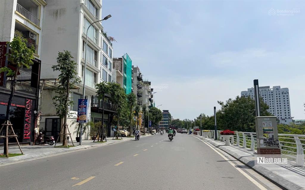 Cho thuê nhà 5 tầng mặt đường tây hồ quảng an tây hồ hà nội 0981 222 ***