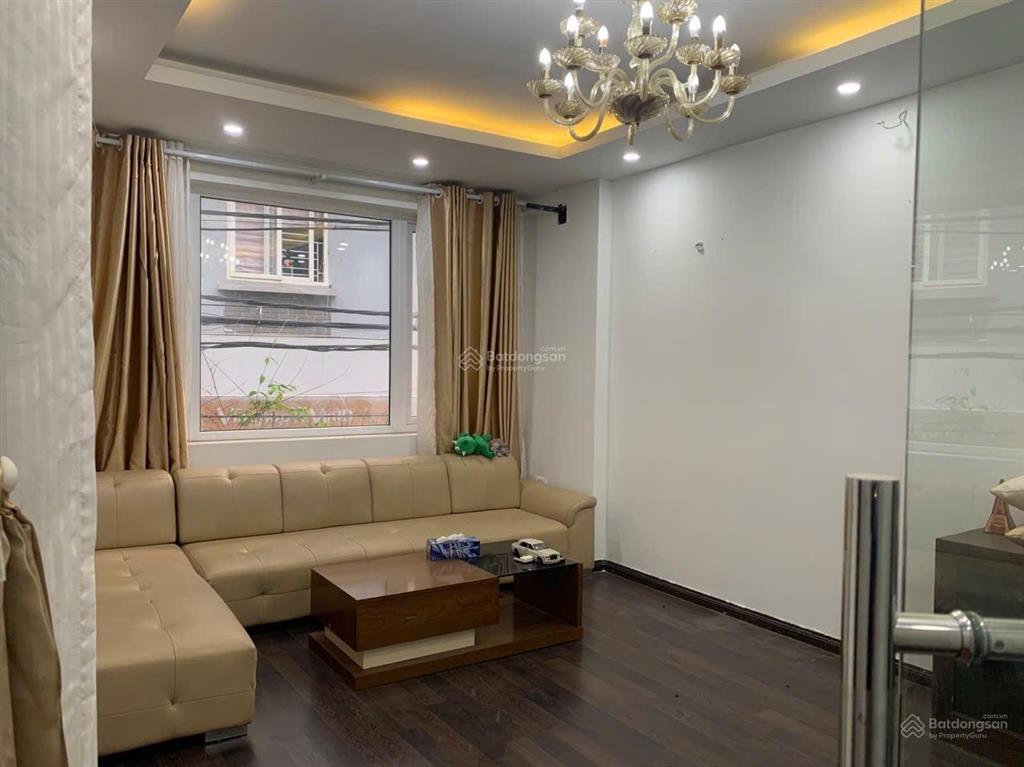 Cho thuê nhà nguyên căn 4 tầng khu phố tứ liên, tây hồ, hà nội 0981 222 ***