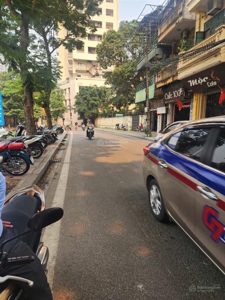 Cho thuê nhà 5 tầng mặt phố trấn vũ  ba đình  hà nội 0981 222 ***