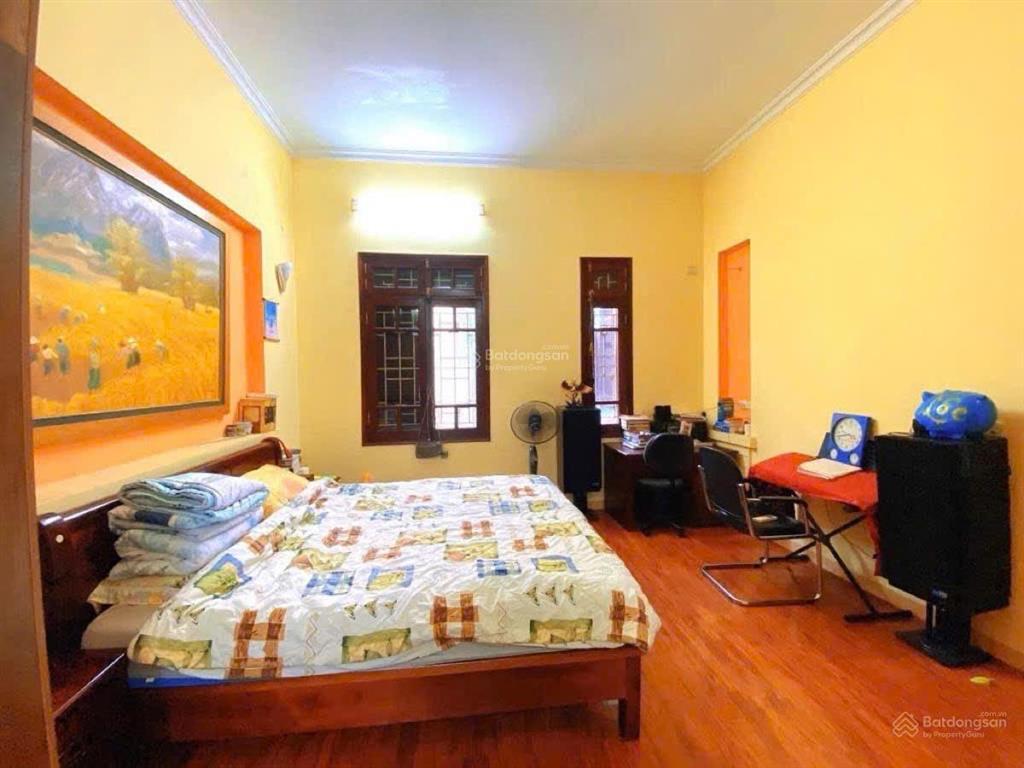 Cho thuê nhà lạc long quân  tây hồ  mặt tiền rộng  kinh doanh đỉnh 0981 222 ***