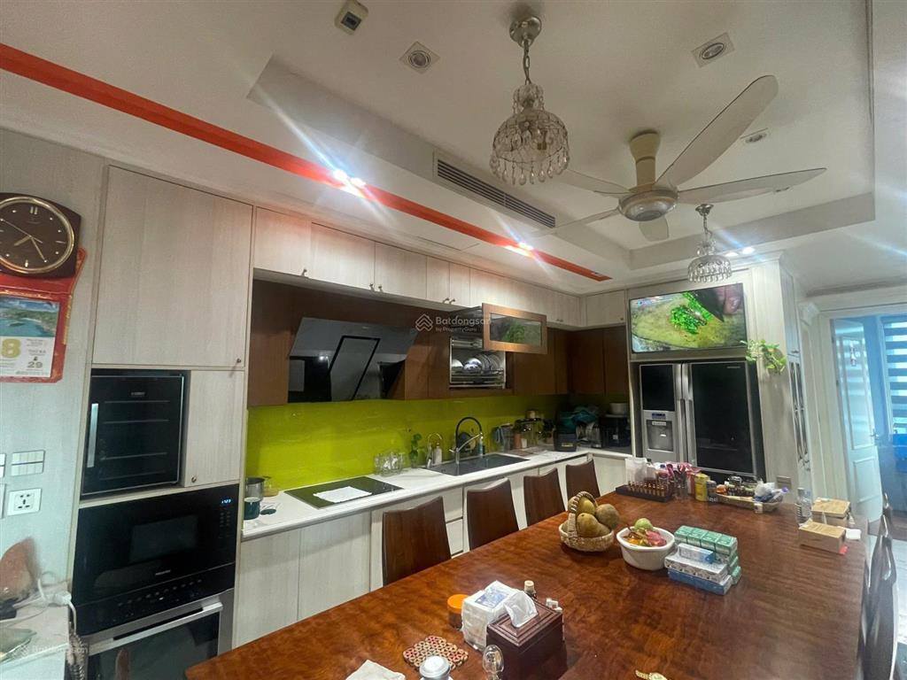 Bán căn hộ cao cấp veam tây hồ  689 lạc long quân  hà nội 0981 222 ***