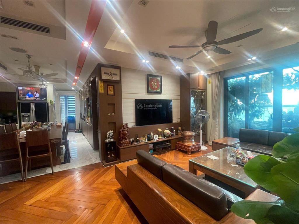 Bán căn hộ cao cấp veam tây hồ  689 lạc long quân  hà nội 0981 222 ***