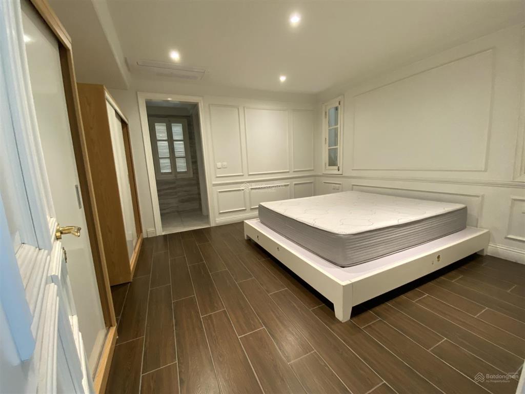 Cho thuê nhà 5 tầng mặt đường tây hồ  quảng an  tây hồ  hà nội 0981 222 ***