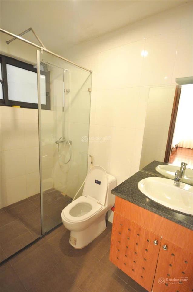 Bán toà nhà căn hộ 8 tầng diện tích 260,8m2. mặt tiền 10m khu phố, quảng an, tây hồ  hà nội