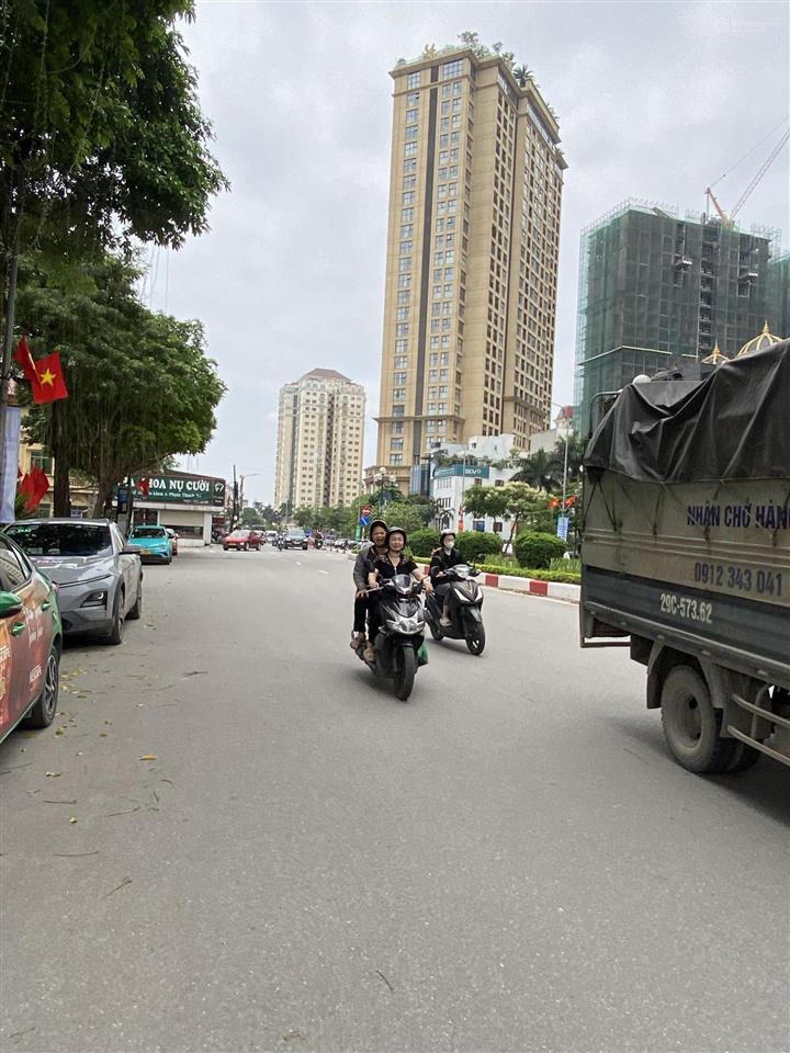 Bán biệt thự 4 tầng khu phố lạc long quân tây hồ hà nội 0981 222 ***