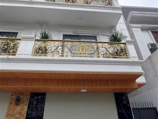 Bán nhà phân lô  lô góc  7 tầng thang máy  ô tô vào nhà  hà nội