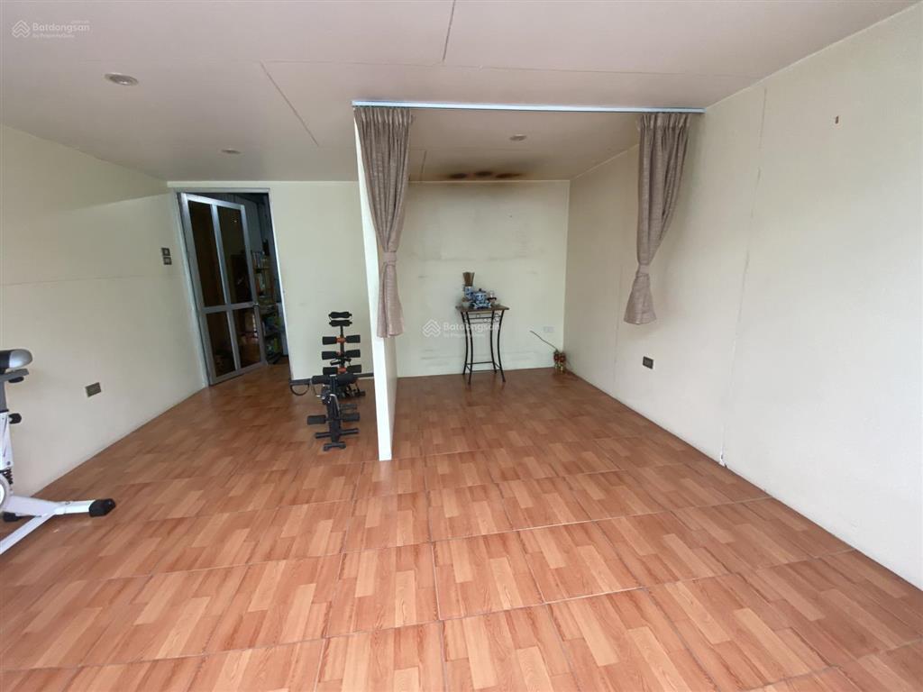 Cho thuê nhà 5 tầng khu phố âu cơ  tây hồ  hà nội  0981 222 ***