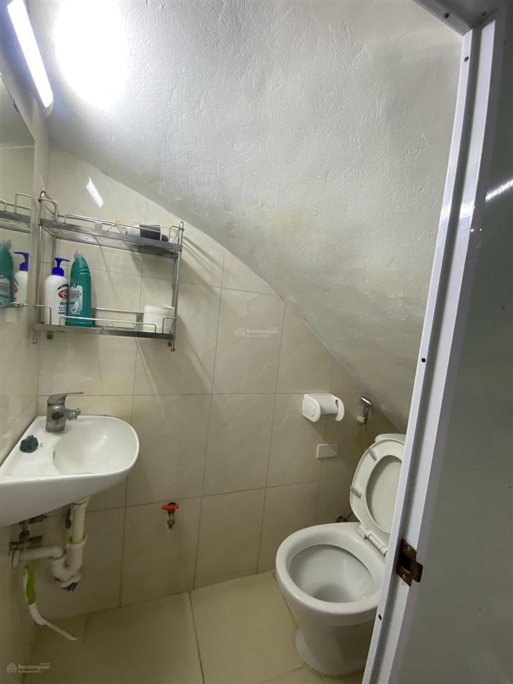Cho thuê nhà 5 tầng khu phố âu cơ  tây hồ  hà nội  0981 222 ***