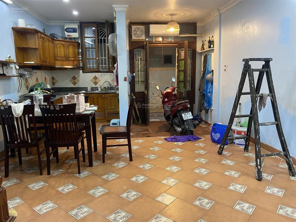 Cho thuê nhà 5 tầng khu phố âu cơ  tây hồ  hà nội  0981 222 ***