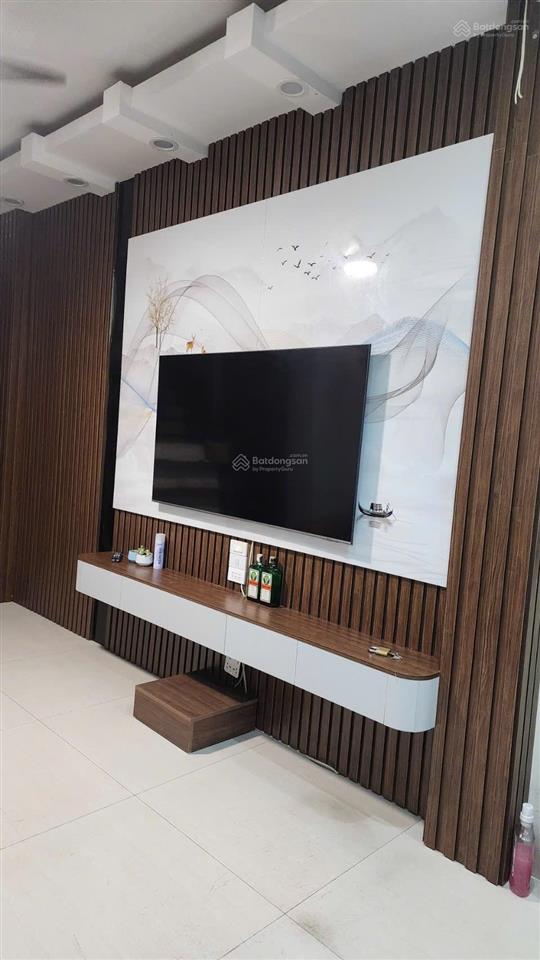 Cho thuê nhà nguyên căn 4 tầng full nội thất tứ liên, tây hồ, hà nộ0981 222 ***