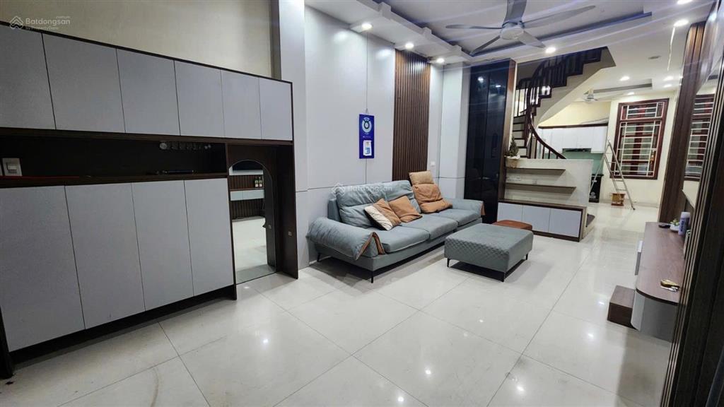 Bán biệt thự 3 tầng khu phố lạc long quân  tây hồ  hà nội 0981 222 ***