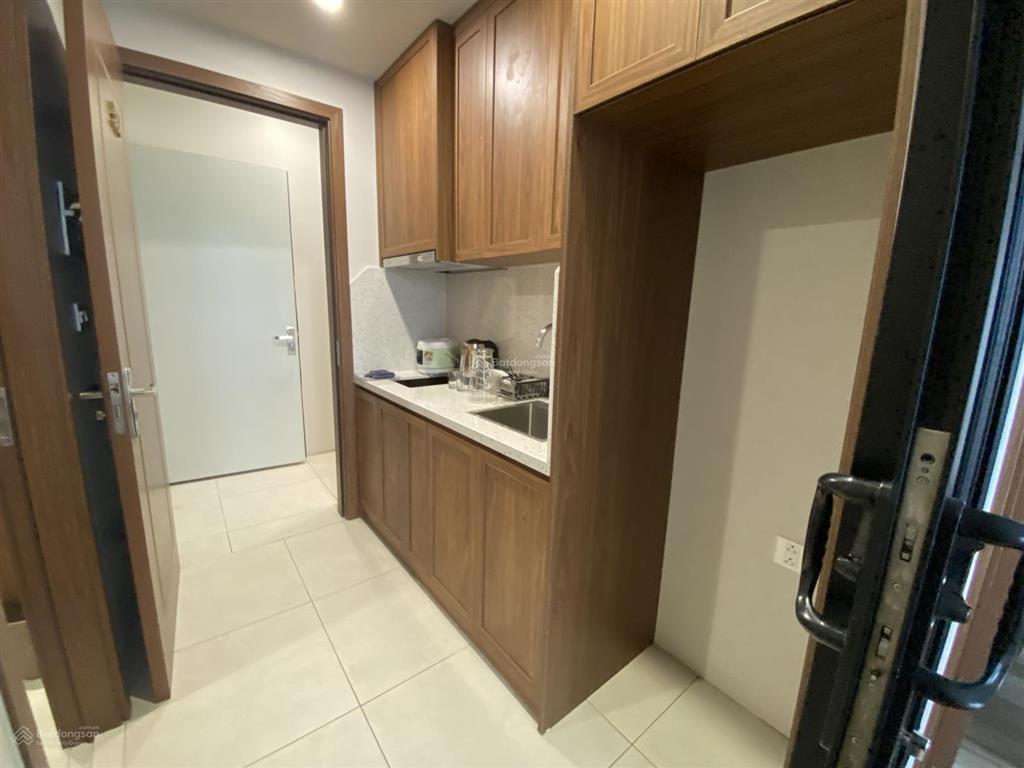 Cho thuê khách sạn 8 tầng khu phố lạc long quân  tây hồ  hà nội  0981 222 ***