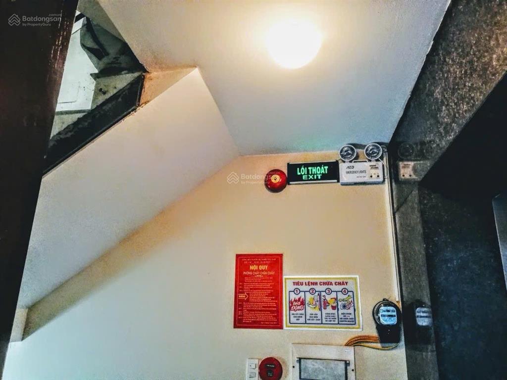 Bán toà căn hộ cao cấp 7 tầng diện tích 99.5m2! mặt phố tô ngọc vân tây hồ hà nội 0981 222 ***
