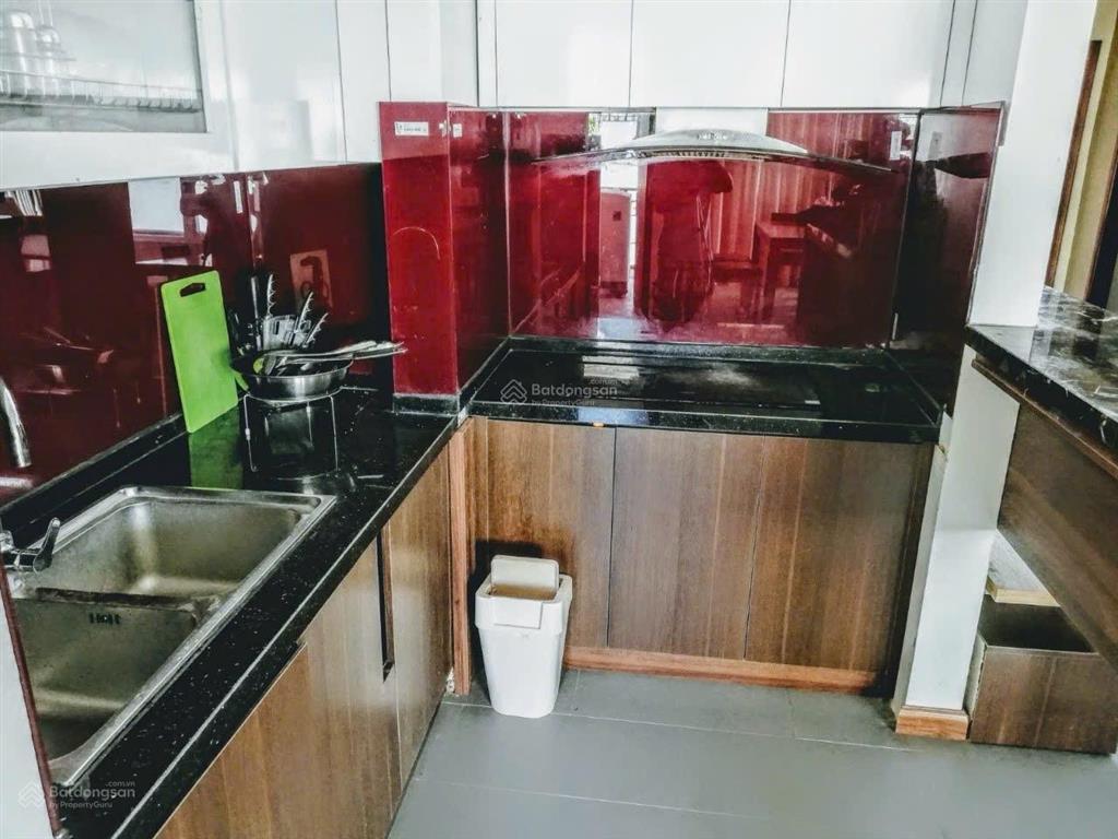 Bán toà căn hộ cao cấp 7 tầng diện tích 99.5m2! mặt phố tô ngọc vân tây hồ hà nội 0981 222 ***