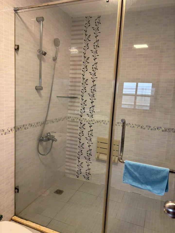 Cho thuê nhà 5 tầng khu phố tô ngọc vân tây hồ hà nội  0981 222 ***