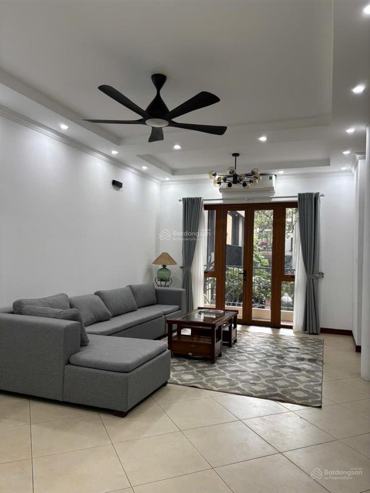 Cho thuê nhà 5 tầng khu phố tô ngọc vân tây hồ hà nội  0981 222 ***