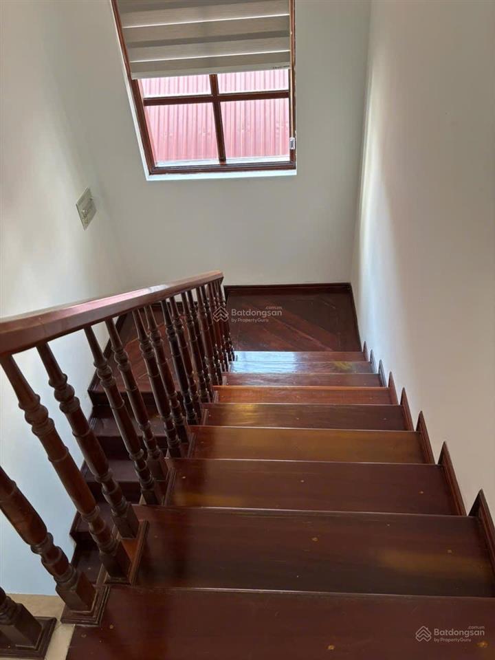 Cho thuê nhà 5 tầng khu phố tô ngọc vân tây hồ hà nội  0981 222 ***