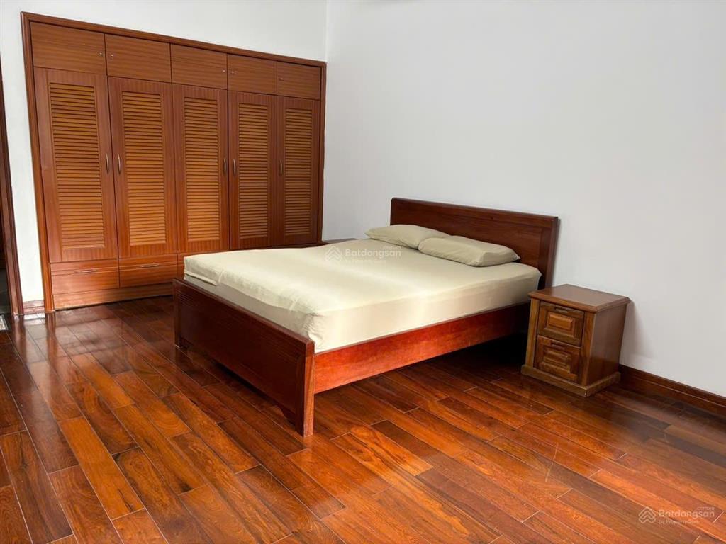 Cho thuê nhà 5 tầng khu phố tô ngọc vân tây hồ hà nội  0981 222 ***