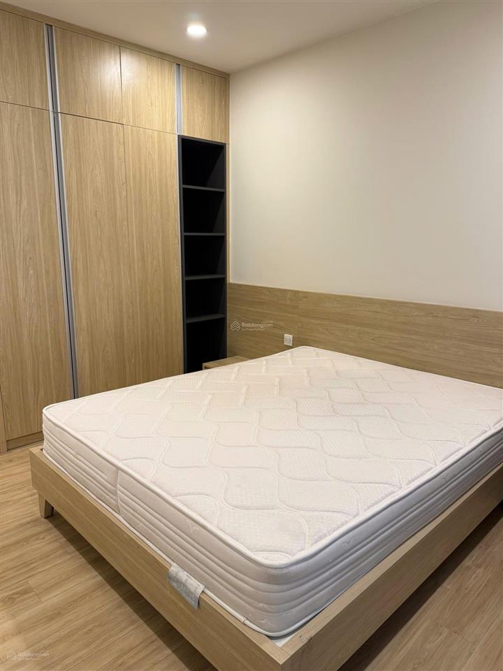 Bán căn hộ diện tích 118m² tầng cao tòa novo kosmo tây hồ, xuân la, hà nội