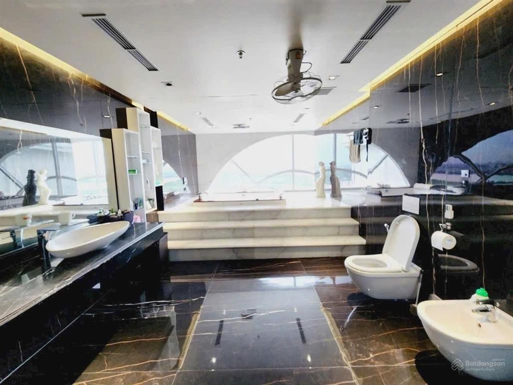 Bán penthouse hà nội aqua central 44 yên phụ ba đình hà nội