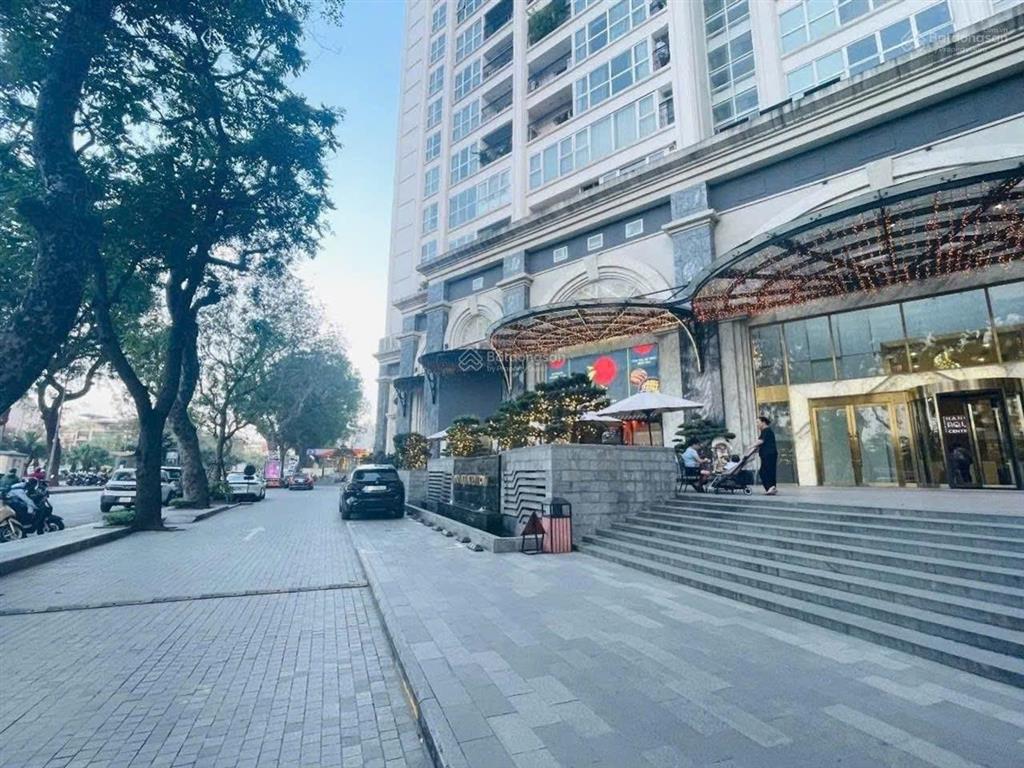 Bán penthouse hà nội aqua central 44 yên phụ ba đình hà nội