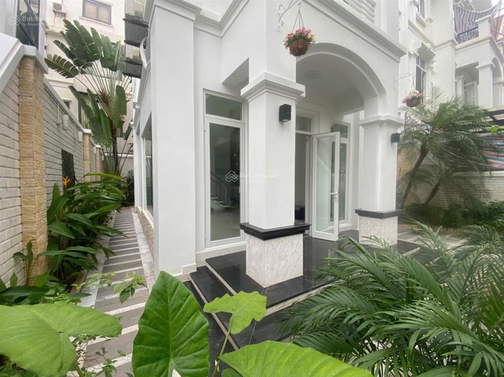 Cho thuê biệt thự  kđt ciputra  tây hồ  hà nội 0981 222 ***