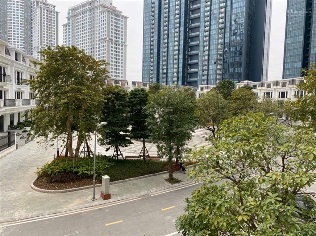 Cho thuê nhà 5 tầng có thang máy sunshine city kđt ciputra bắc từ liêm hà nội