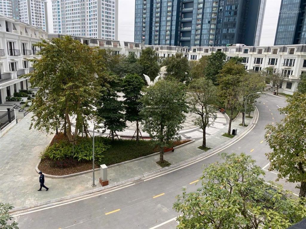Cho thuê nhà 5 tầng có thang máy sunshine city kđt ciputra bắc từ liêm hà nội