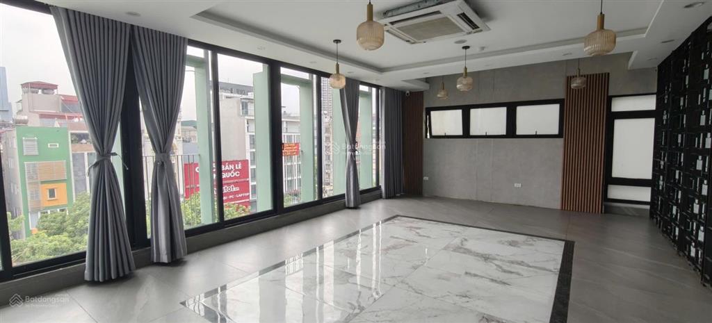 Cho thuê tòa nhà văn phòng 8 tầng mặt phố cầu giấy, hà nội