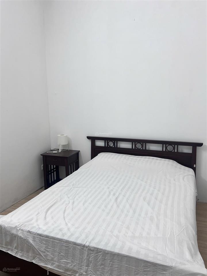 Cho thuê biệt thự sân vườn rộng rãi tô ngọc vân, quảng an, tây hồ, hà nội 0981 222 ***