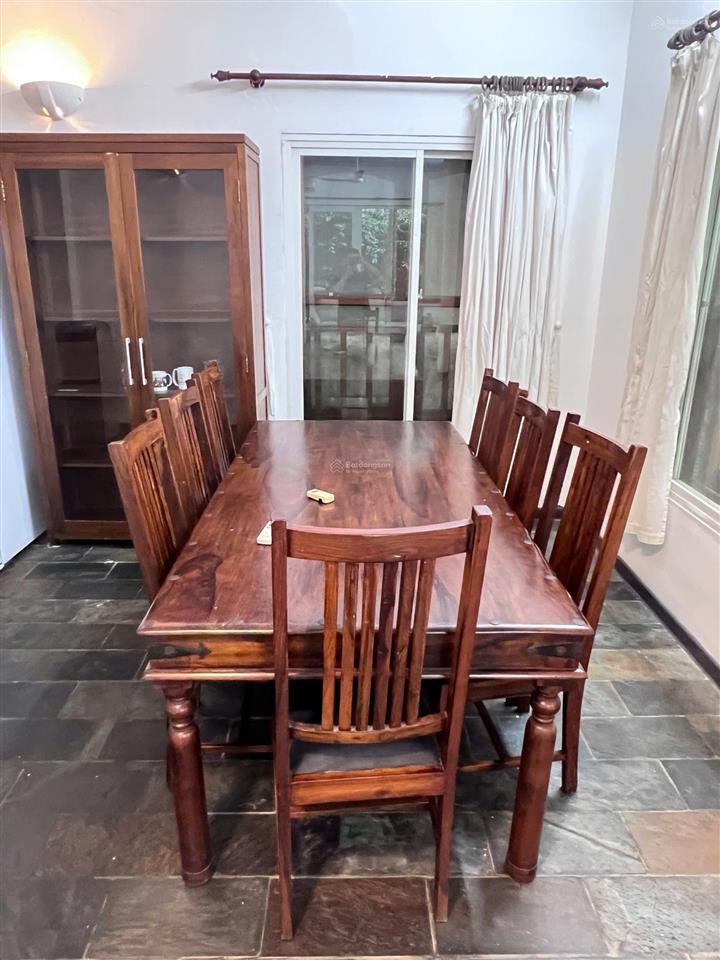 Cho thuê biệt thự sân vườn rộng rãi tô ngọc vân, quảng an, tây hồ, hà nội 0981 222 ***
