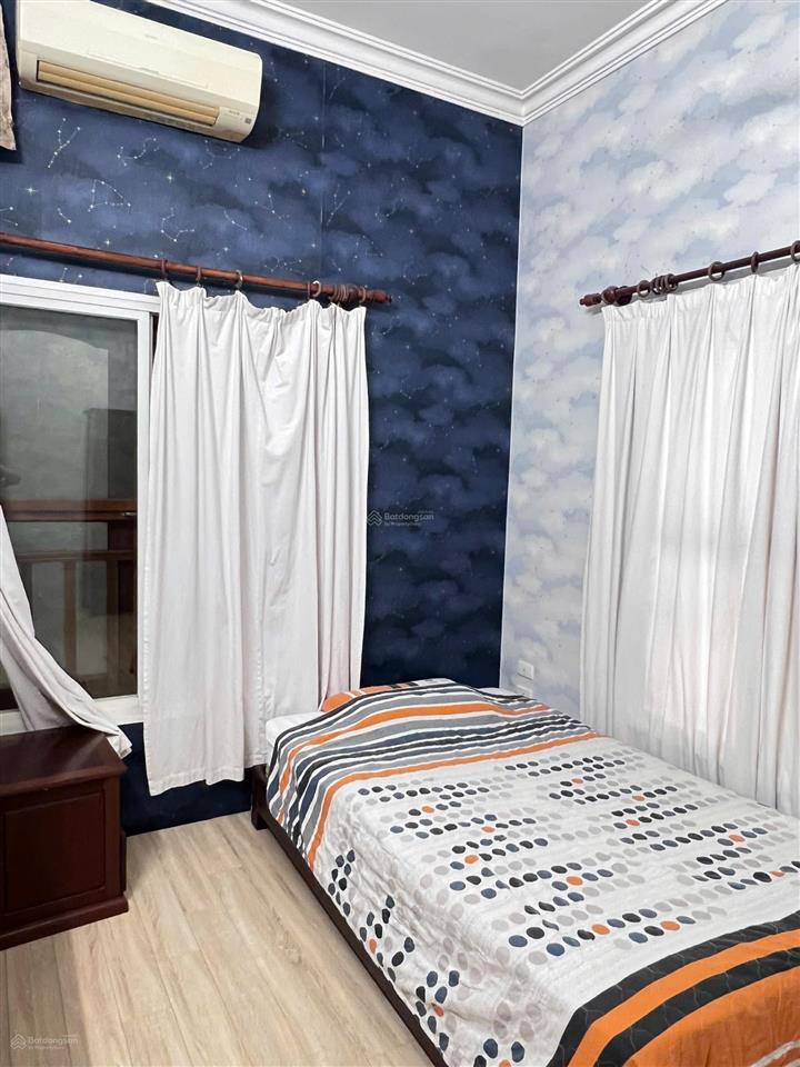 Cho thuê biệt thự sân vườn rộng rãi tô ngọc vân, quảng an, tây hồ, hà nội 0981 222 ***