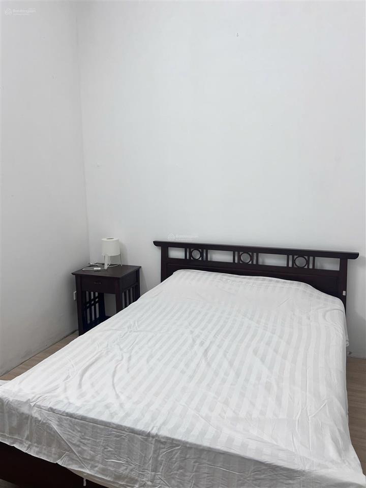 Cho thuê biệt thự sân vườn rộng rãi tô ngọc vân, quảng an, tây hồ, hà nội