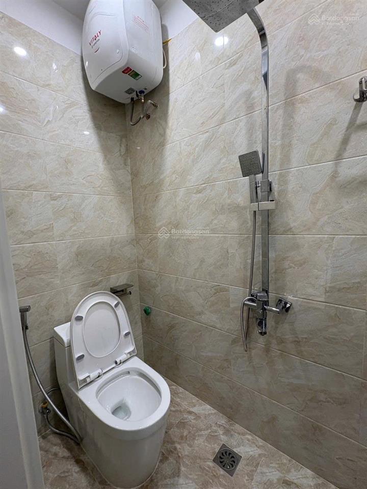 Cho thuê nhà 5 tầng khu phố âu cơ, tây hồ, hà nội 0981 222 ***